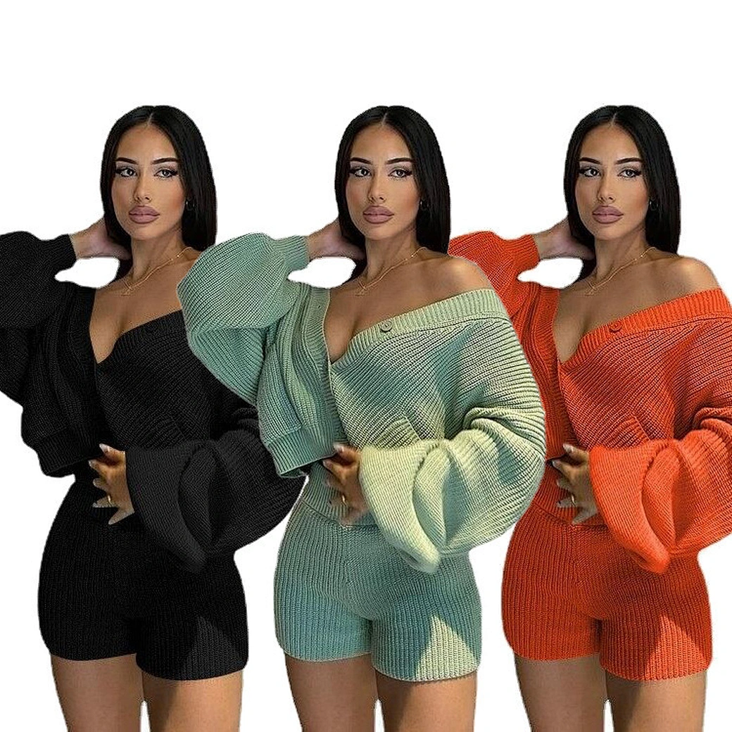 Learn how to soften a wool sweater (and all soft sweaters) without damage—follow industry-grade guidelines for bulk buyers. CNSK offers high-quality soft knit sweaters with durable softness for wholesale procurement.